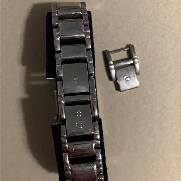 Guess Watch - Picture 4 of 4